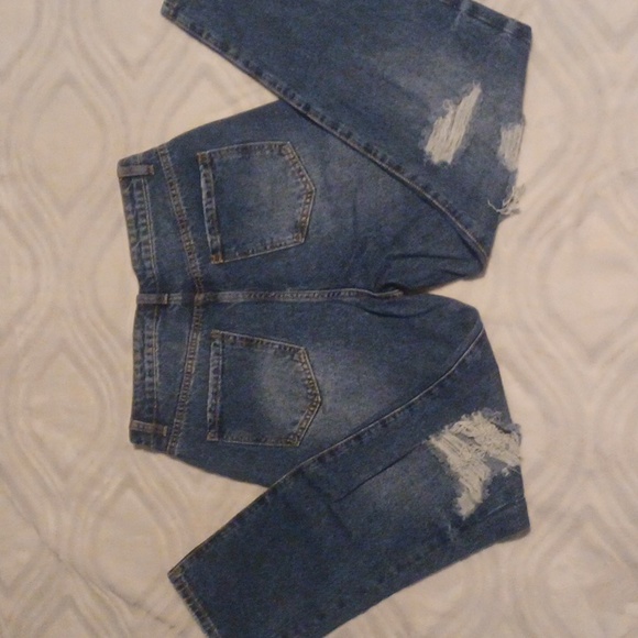SHEIN Women's Size Large Distressed Jeans - Picture 4 of 4